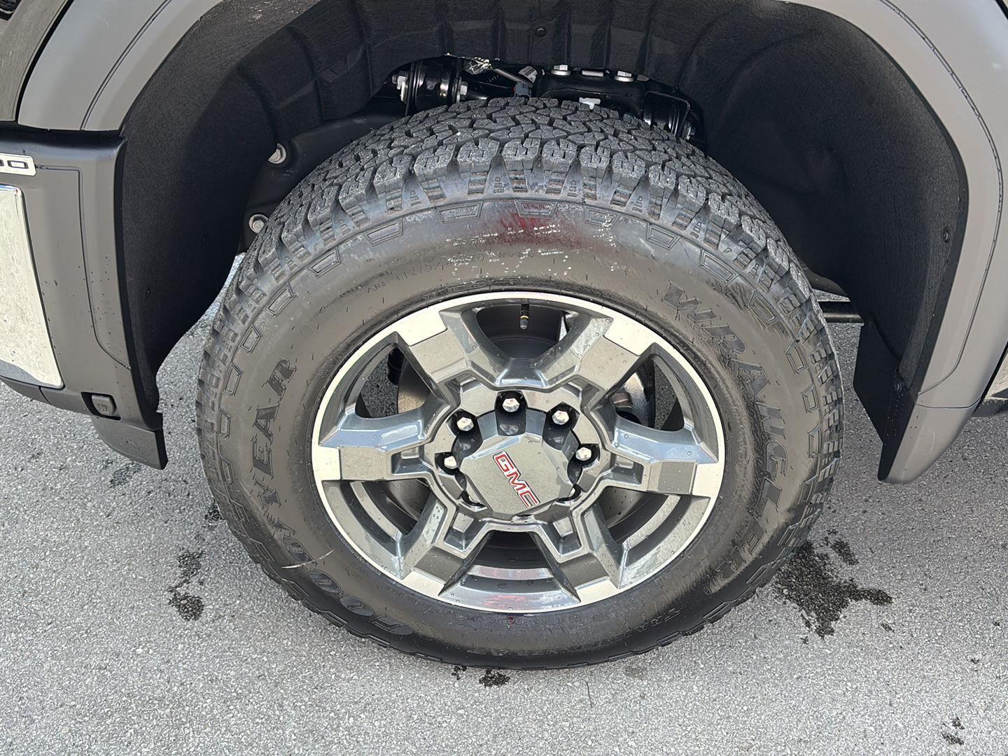 2026 GMC Sierra 2500HD SLT - Photo 11