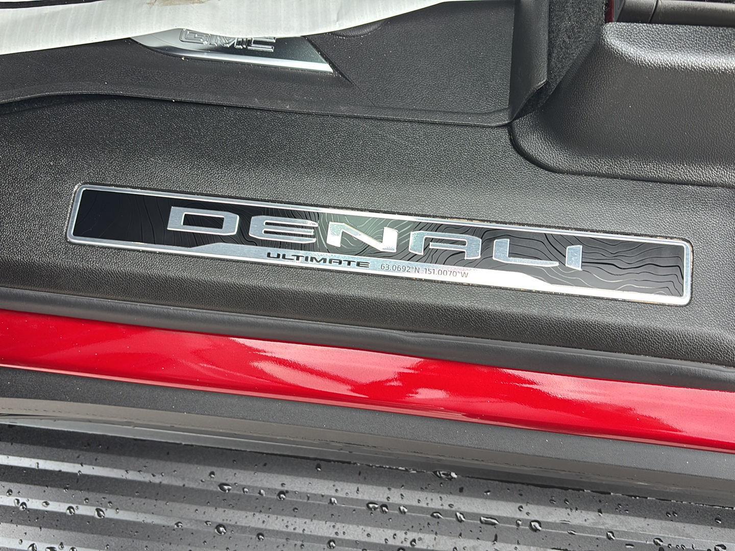 2026 GMC Yukon Denali Ultimate - Photo 19