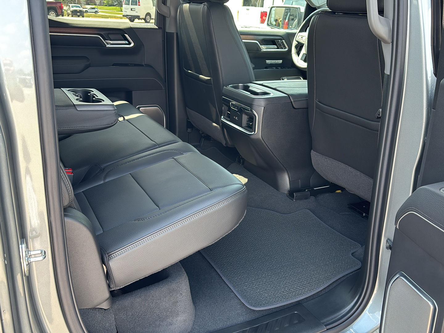 2026 GMC Sierra 1500 Denali - Photo 22