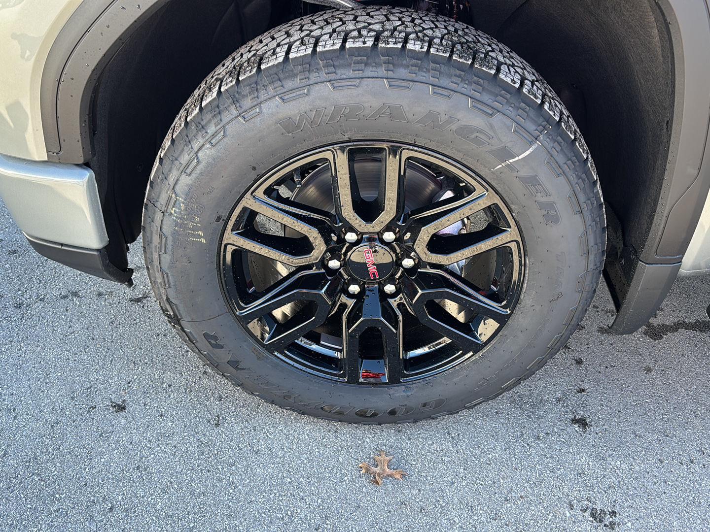 2026 GMC Sierra 1500 Elevation - Photo 10