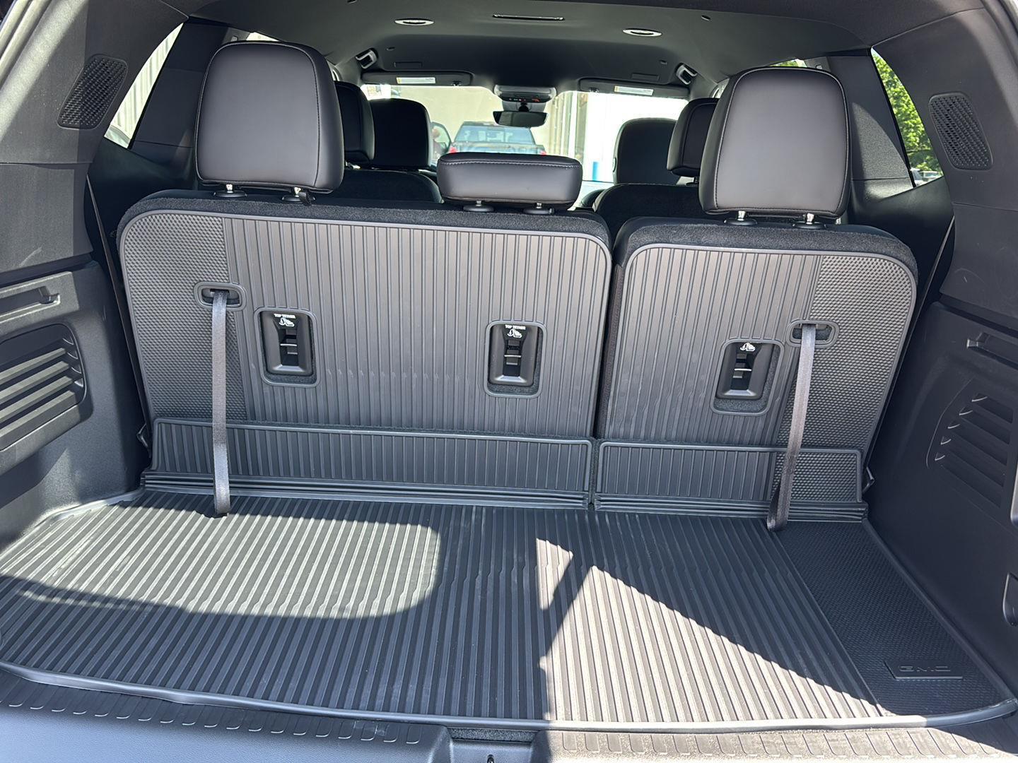 2026 GMC Acadia Elevation - Photo 22