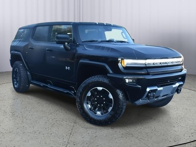 2025 GMC Hummer EV 3X SUV's photo