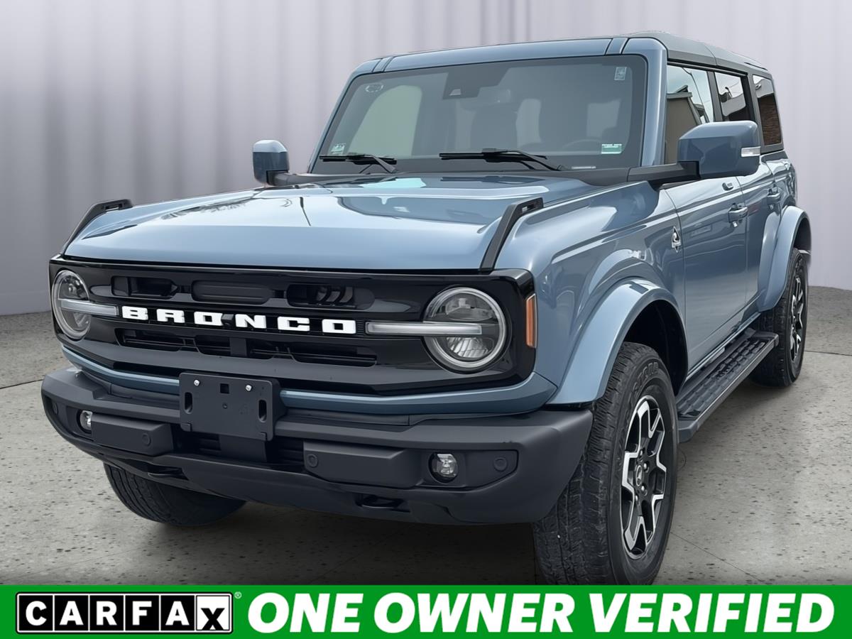 2023 Ford Bronco Outer Banks 4x4's photo