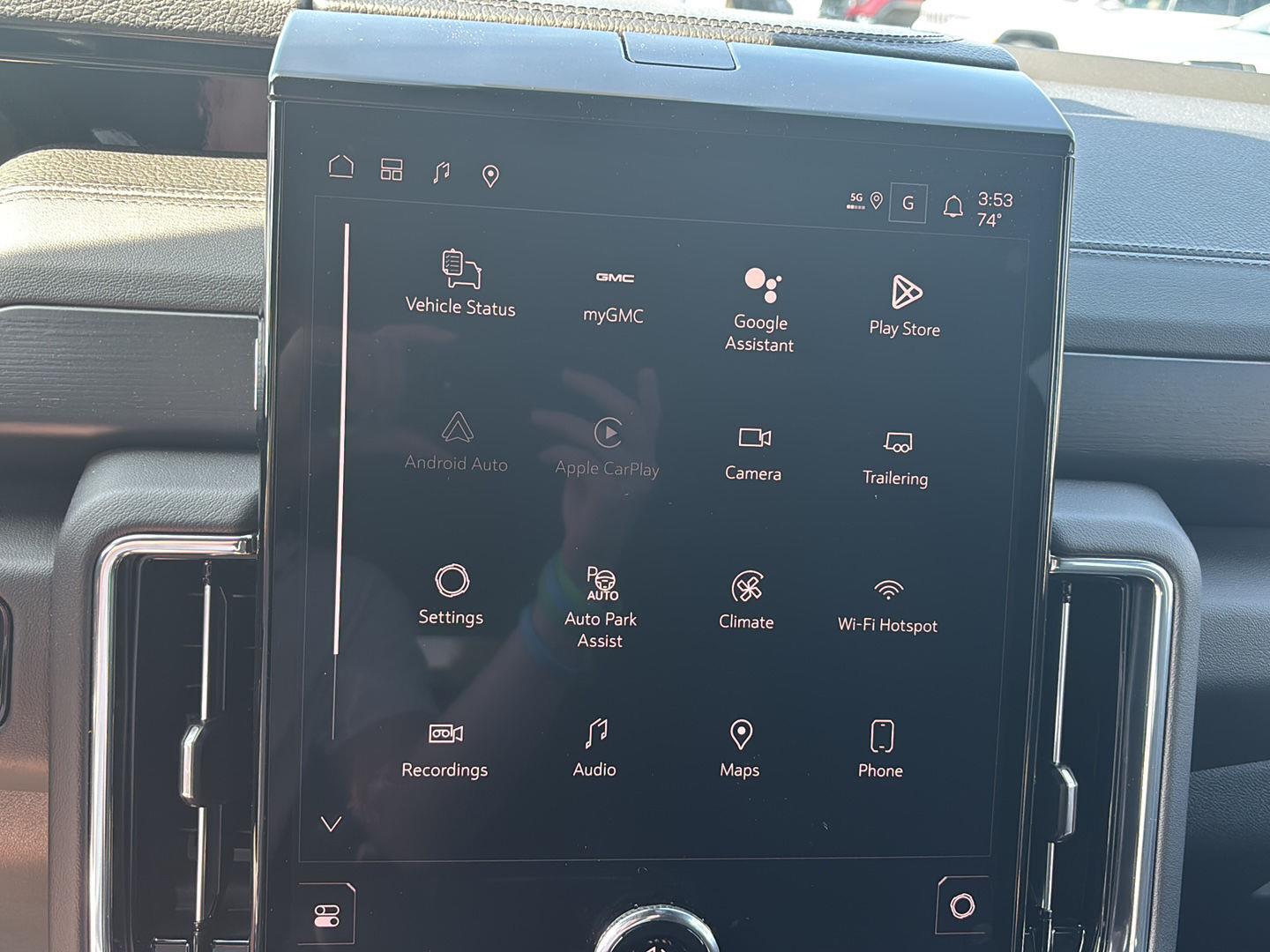 2026 GMC Yukon XL Denali - Photo 31