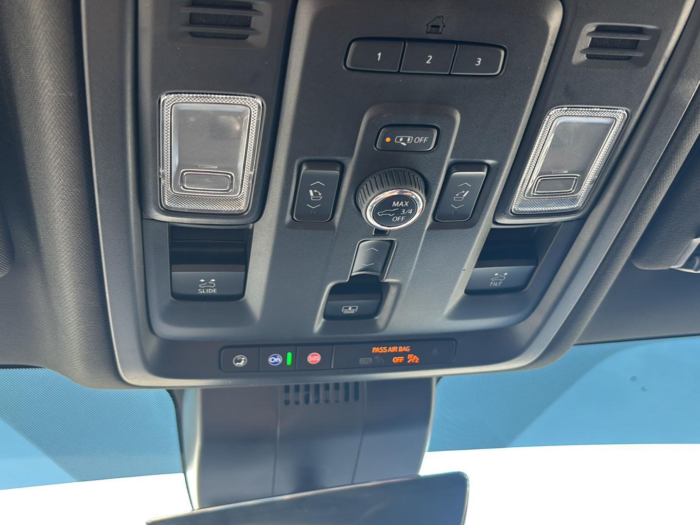 2024 GMC Yukon Denali Ultimate - Photo 34