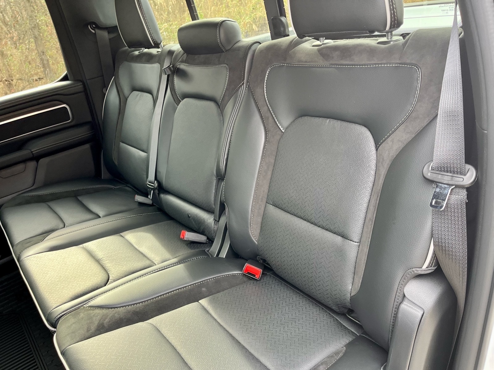 2026 RAM 1500 Laramie - Photo 19