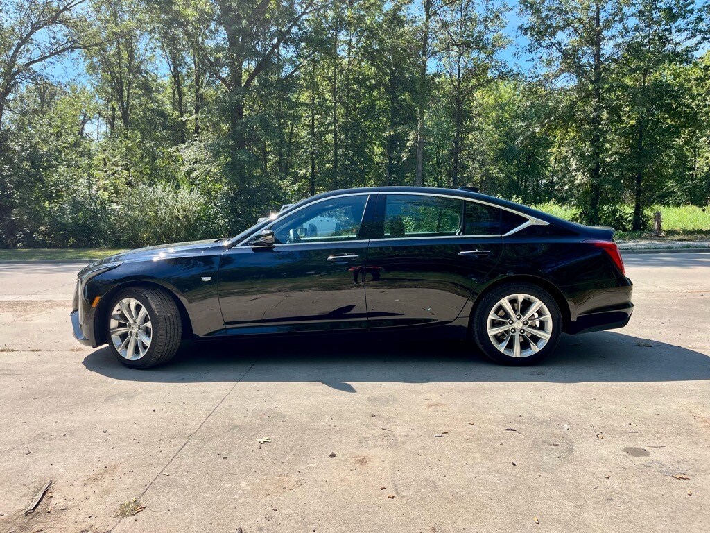 2025 Cadillac CT5 Premium Luxury photo 3