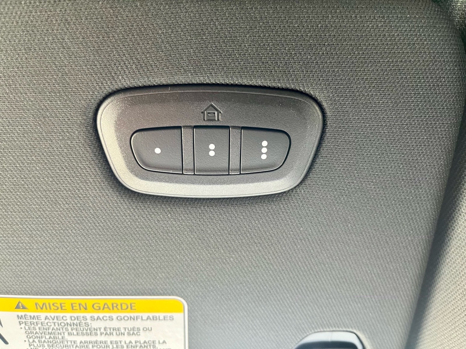 2026 RAM 1500 Laramie - Photo 28