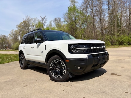 2025 Ford Bronco Sport Outer Banks AWD Outer Banks  SUV