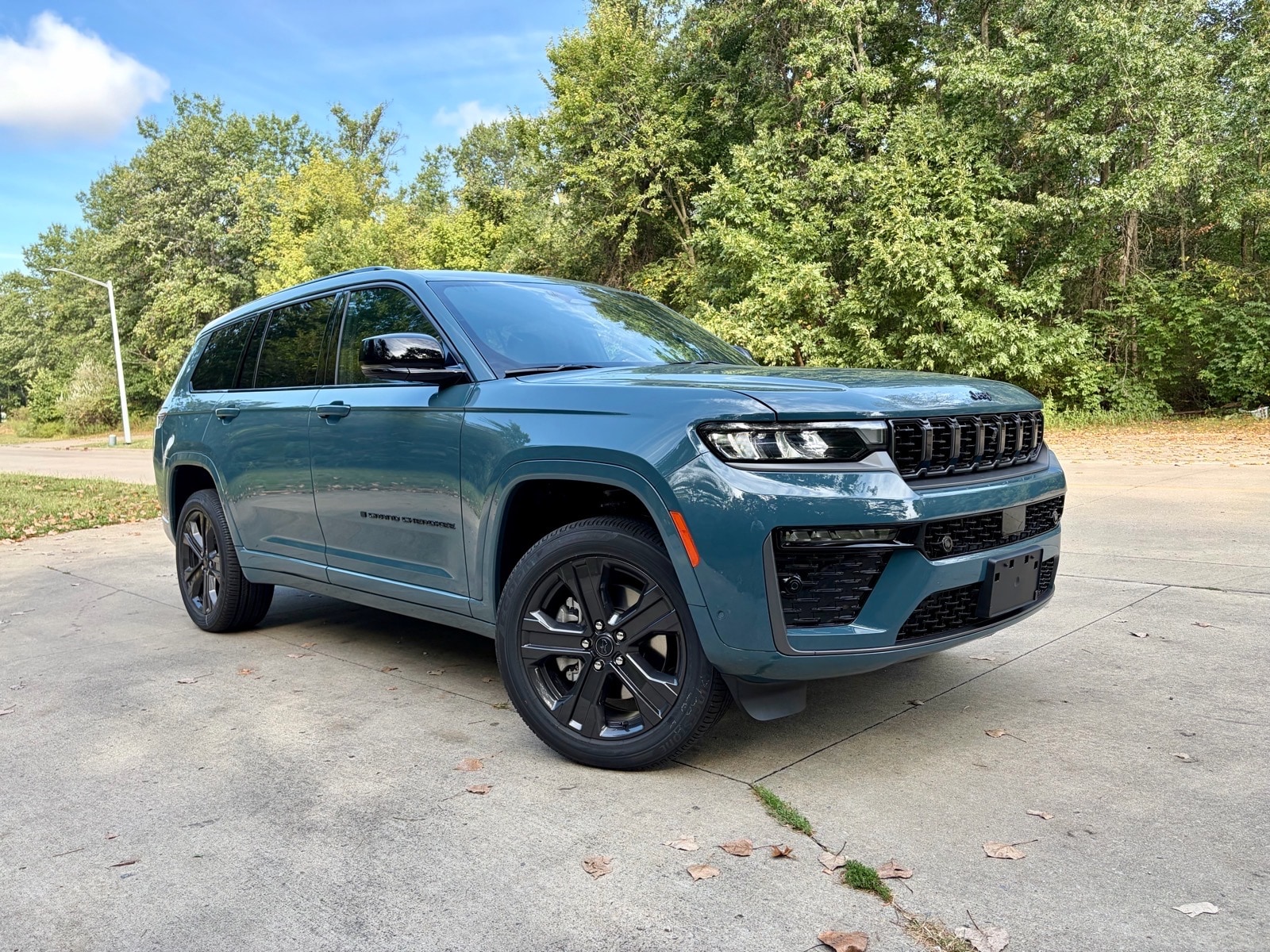 2027 Jeep Grand Cherokee L