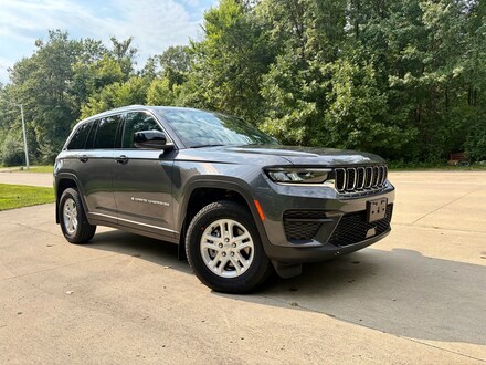 2024 Jeep Grand Cherokee Laredo 4x4 Laredo  SUV
