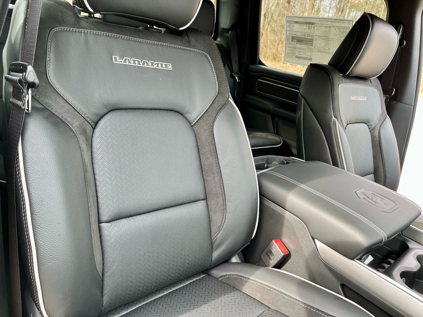 2026 RAM 1500 Laramie - Photo 12