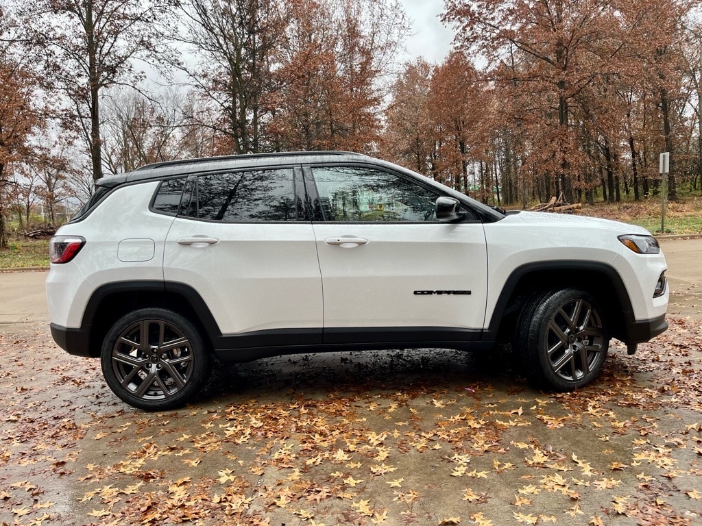 New 2026 Jeep Compass LIMITED ALTITUDE 4X4 Sport Utility