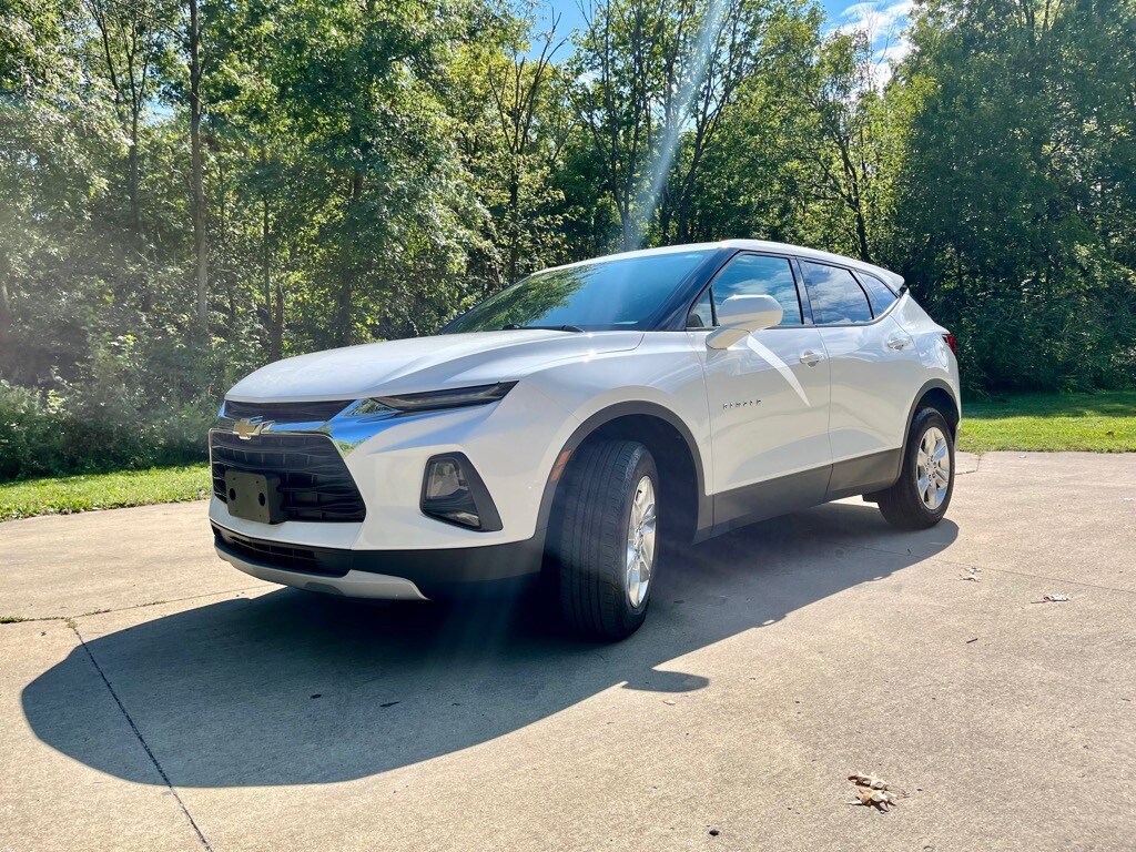 Used 2021 Chevrolet Blazer 2LT with VIN 3GNKBCR41MS566264 for sale in Salem, IL