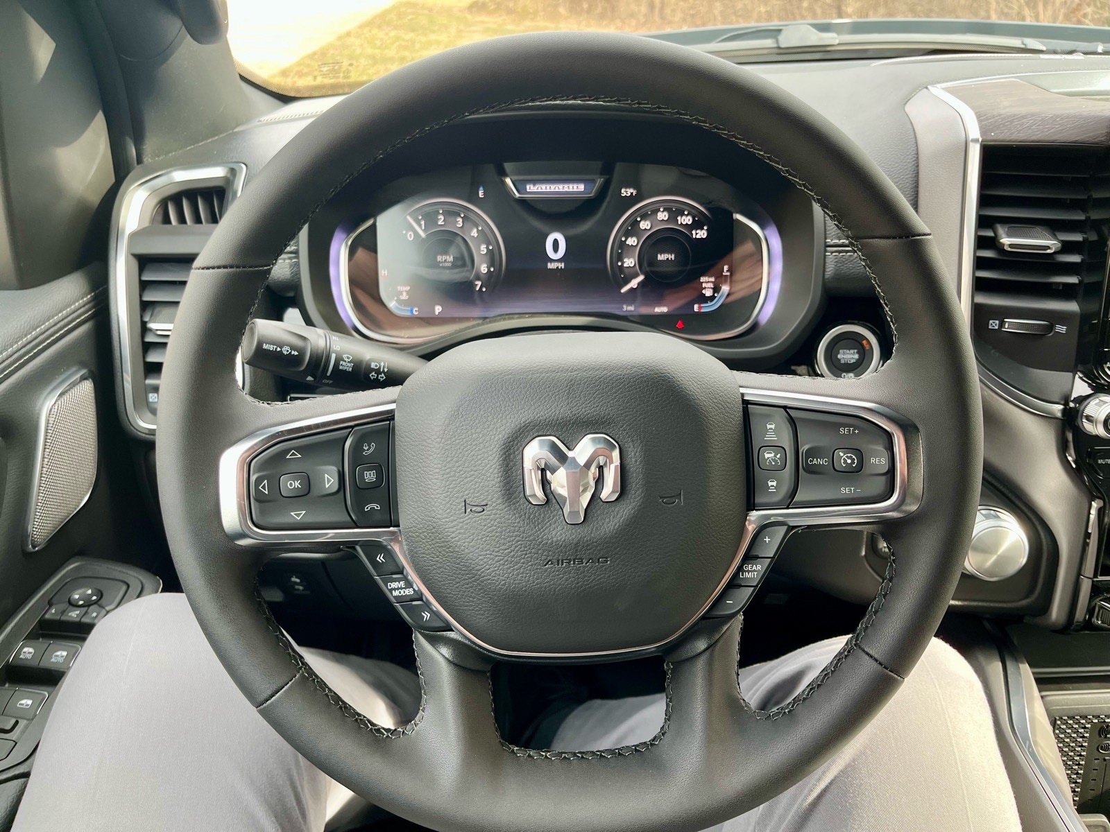 2026 RAM 1500 Laramie - Photo 25