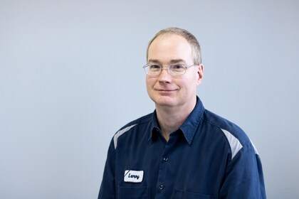 Staff member Larry Snow from ID_9e70efa1bd9e