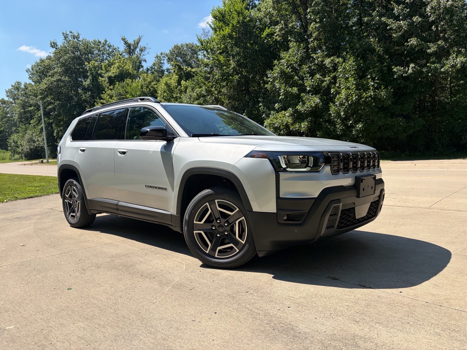 2026 Jeep Cherokee Sport Utility 