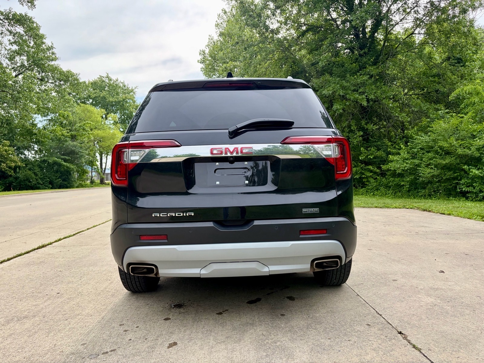 2023 GMC Acadia SLE - Photo 9