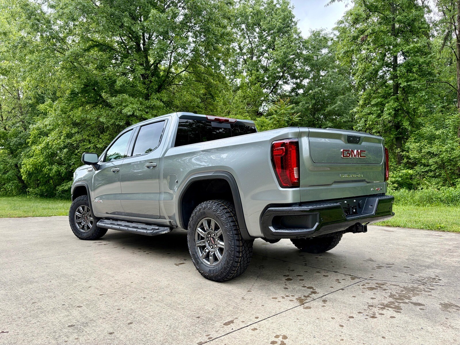2026 GMC Sierra 1500 AT4X - Photo 11