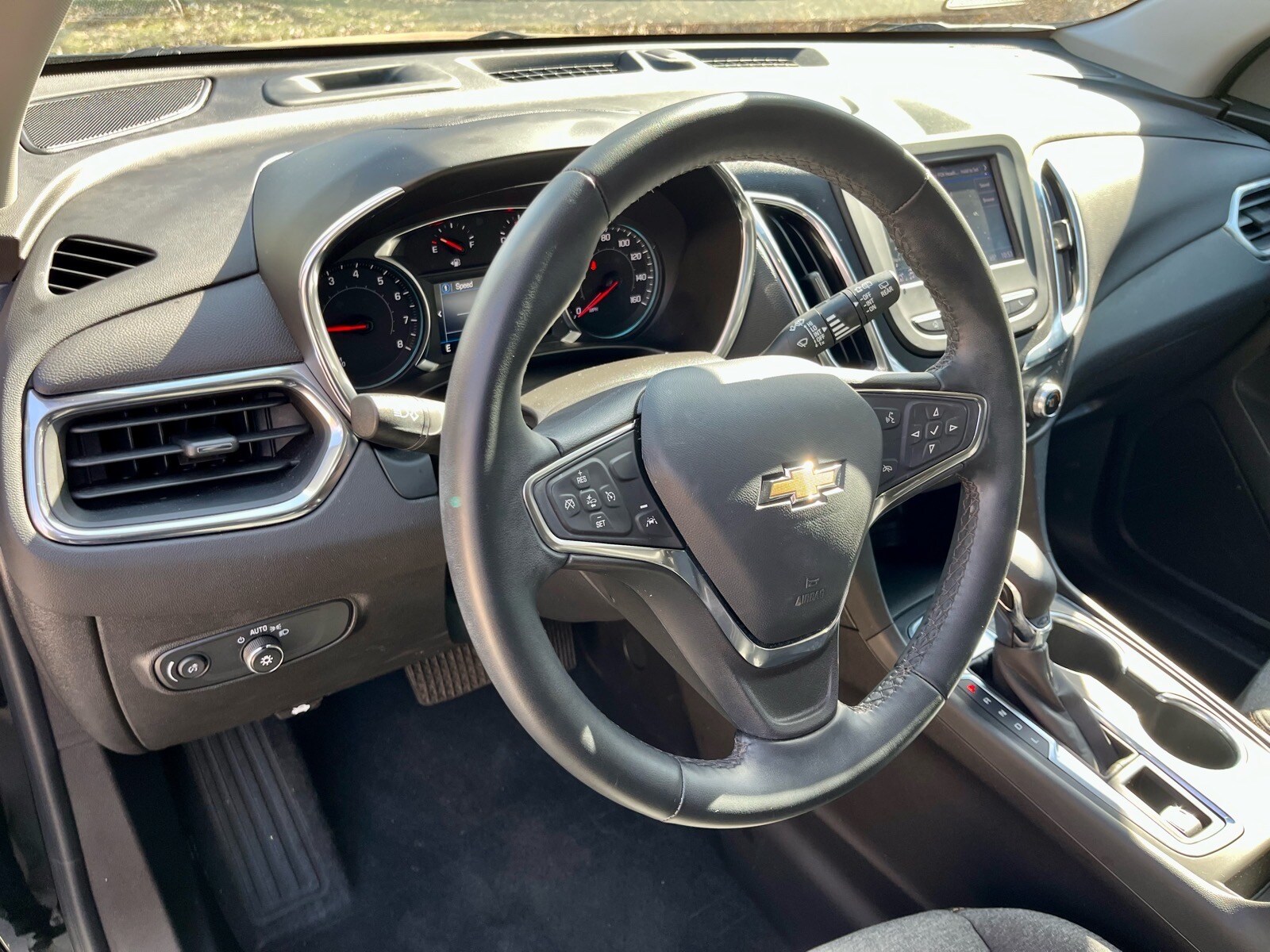 2024 Chevrolet Equinox LT - Photo 10
