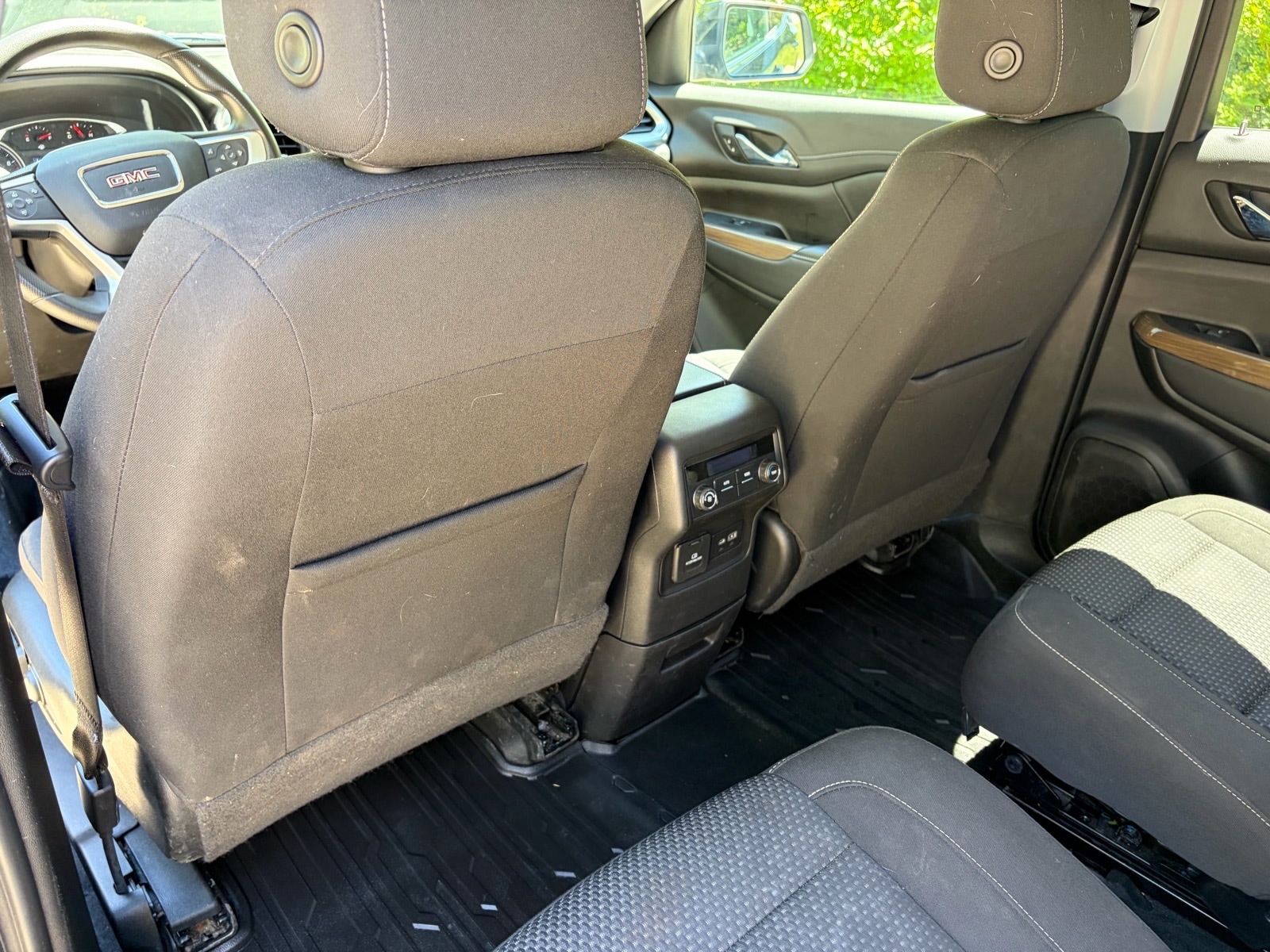 2023 GMC Acadia SLE - Photo 22