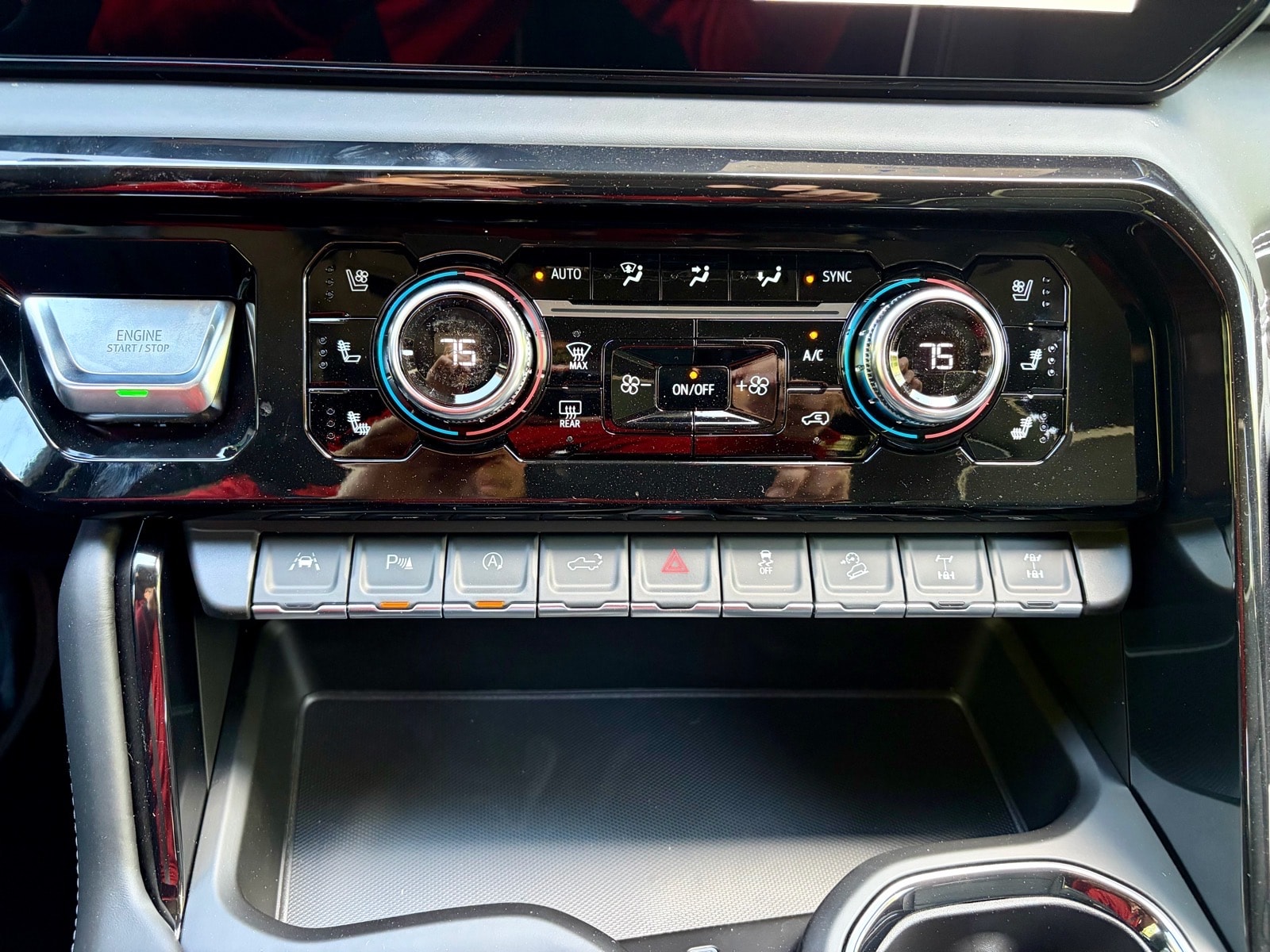 2026 GMC Sierra 1500 AT4X - Photo 35