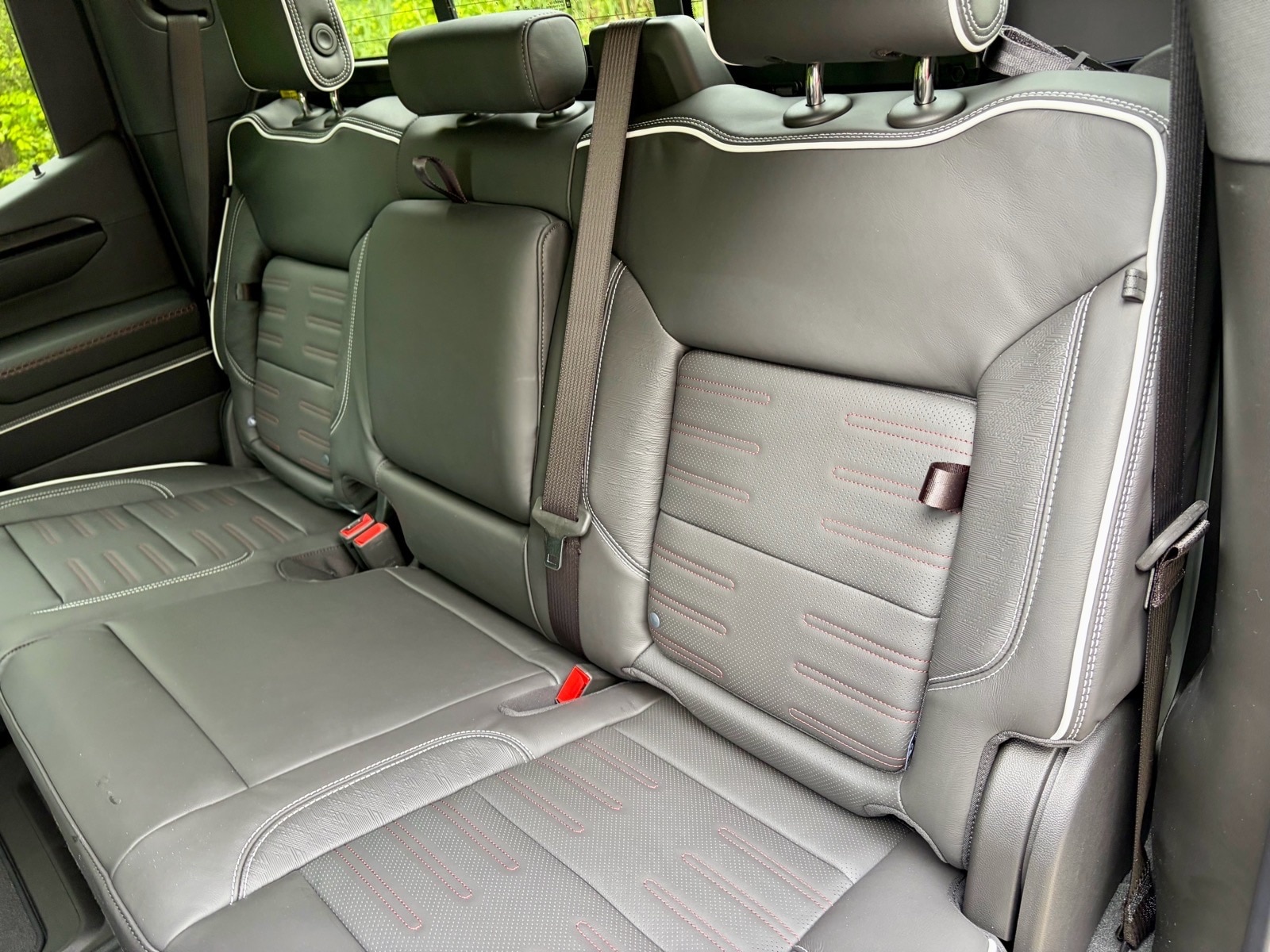2026 GMC Sierra 1500 AT4X - Photo 20