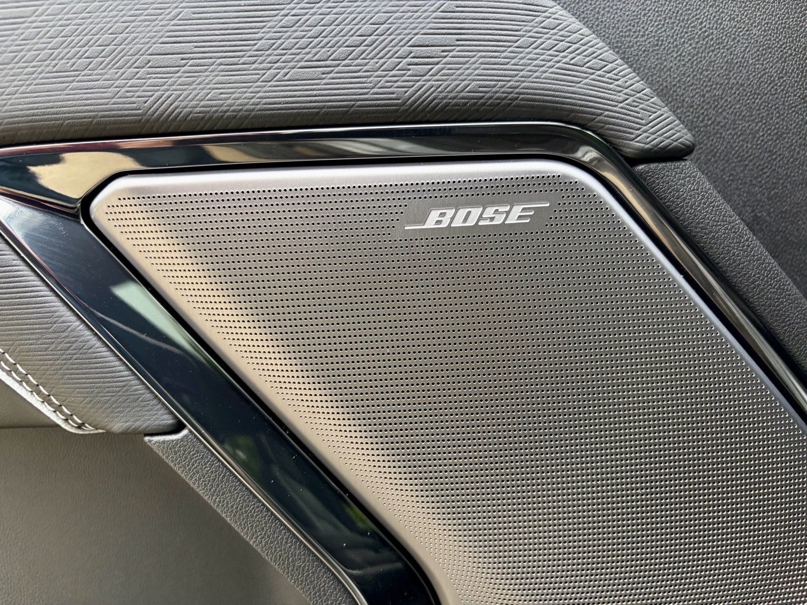 2026 GMC Sierra 1500 AT4X - Photo 26