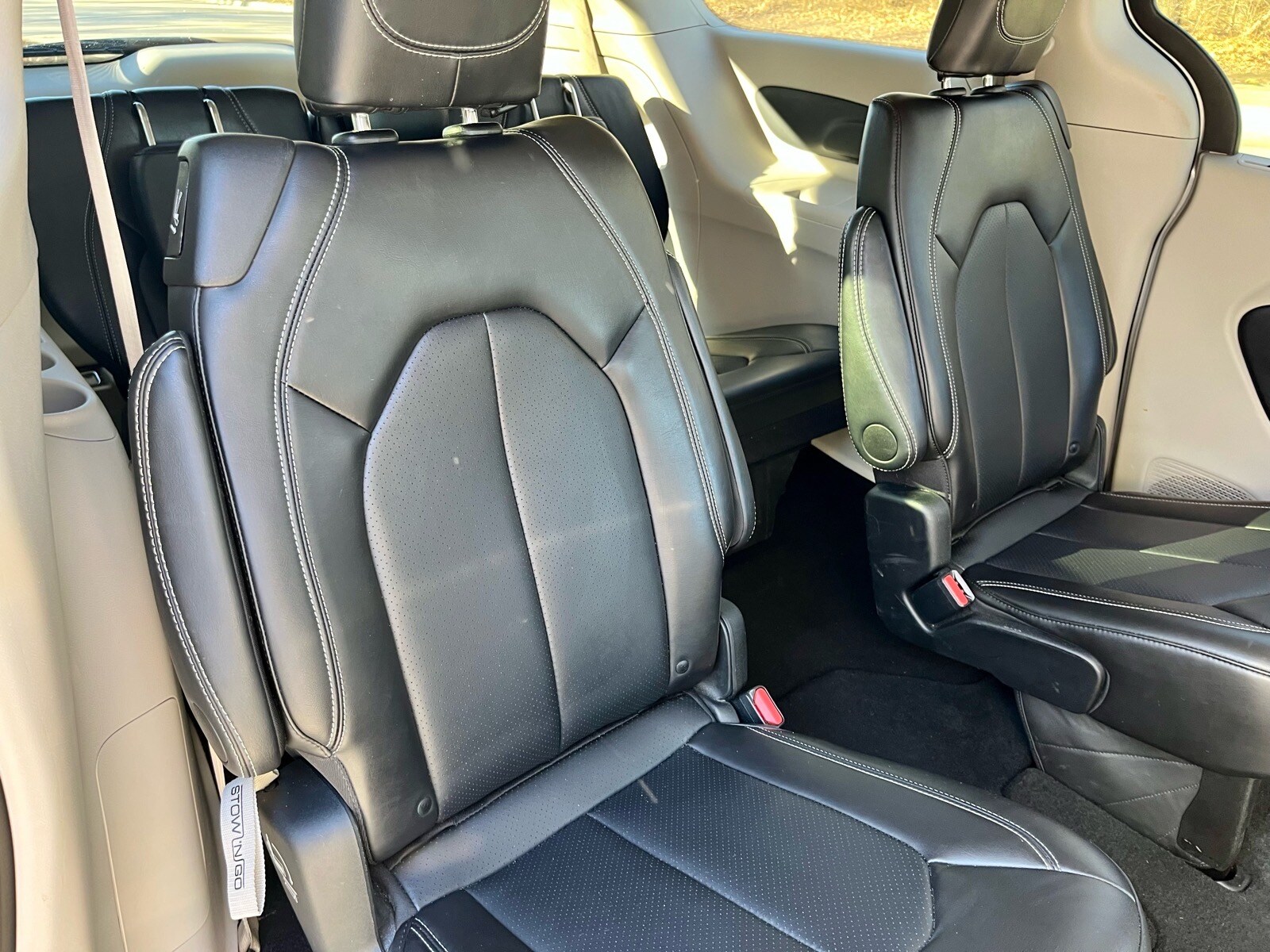 2024 Chrysler Pacifica Touring L - Photo 16