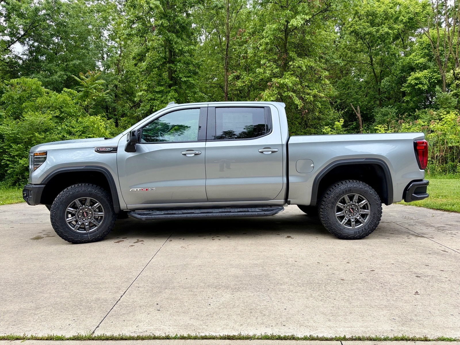 2026 GMC Sierra 1500 AT4X - Photo 16
