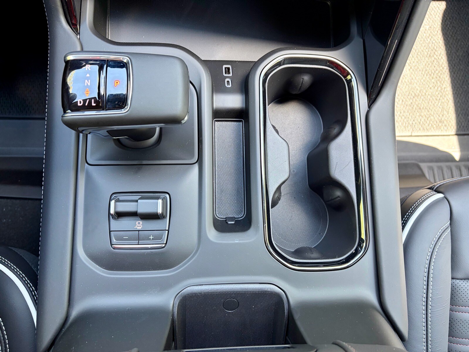 2026 GMC Sierra 1500 AT4X - Photo 36
