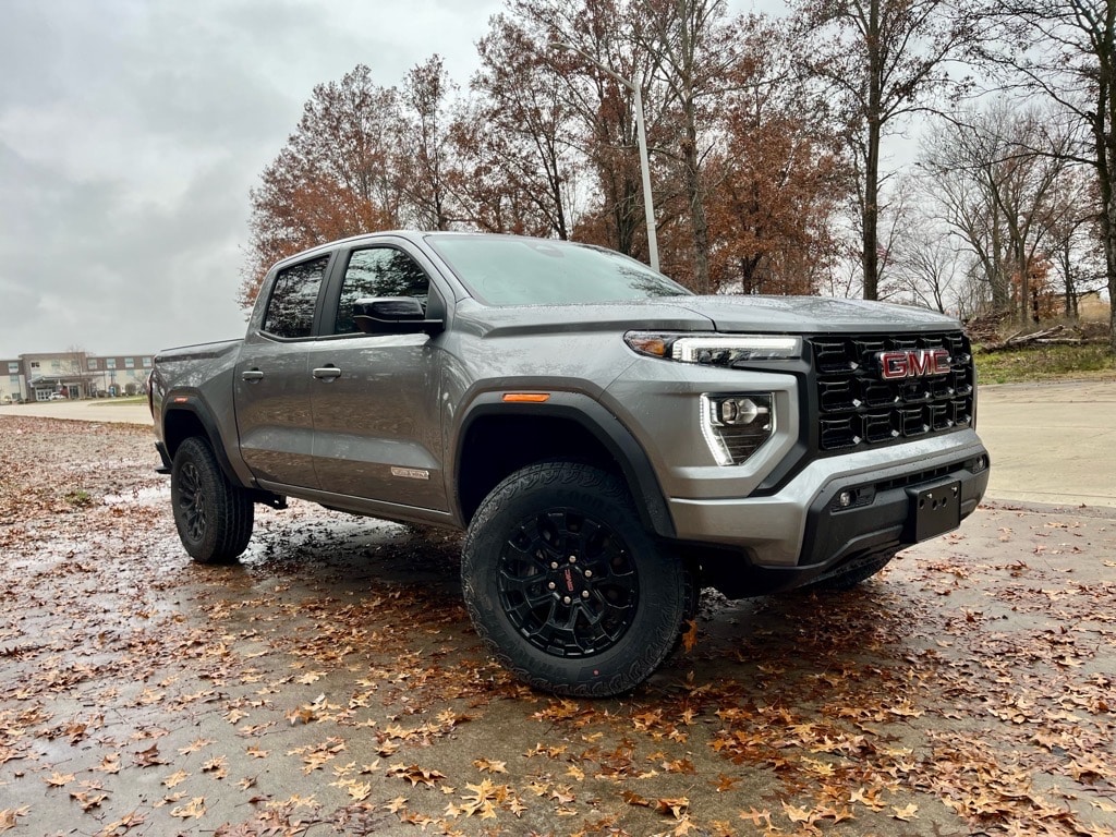 2026 GMC Canyon Elevation's photo