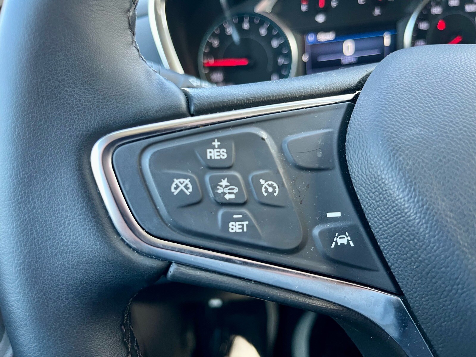 2024 Chevrolet Equinox LT - Photo 18