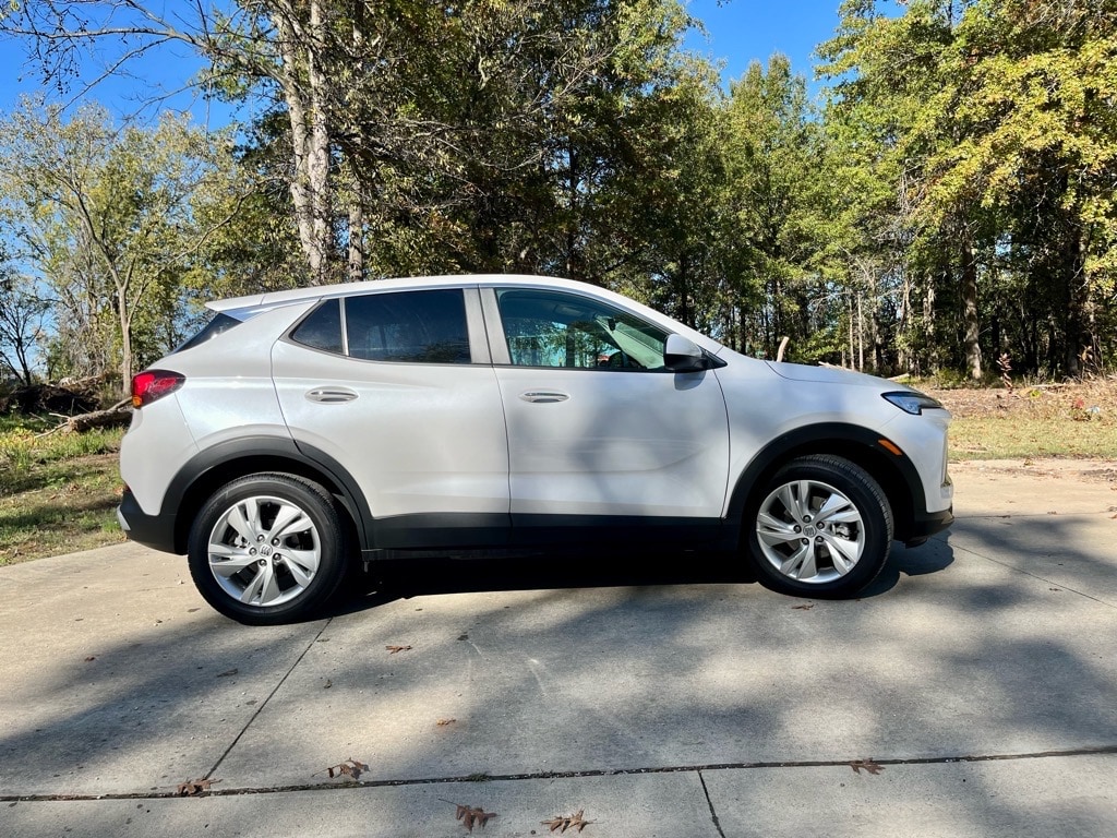 Used 2024 Buick Encore GX Preferred SUV