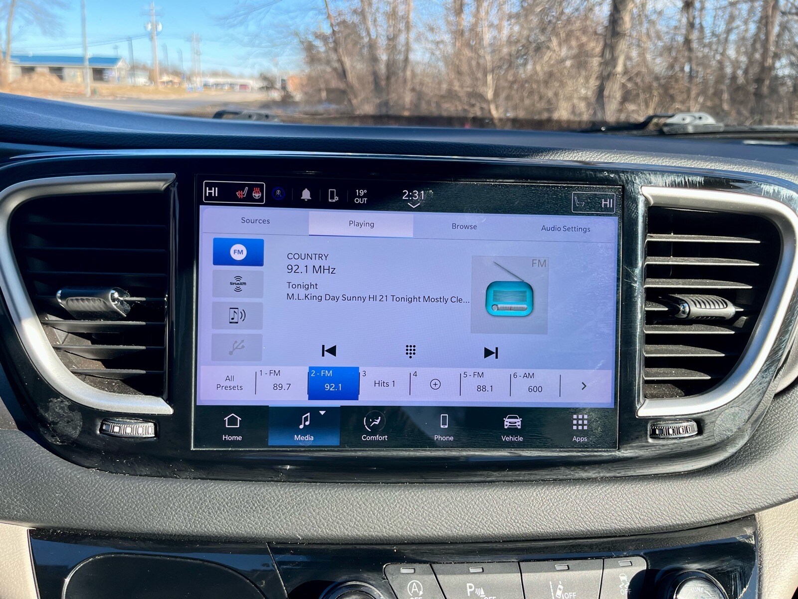 2024 Chrysler Pacifica Touring L - Photo 23