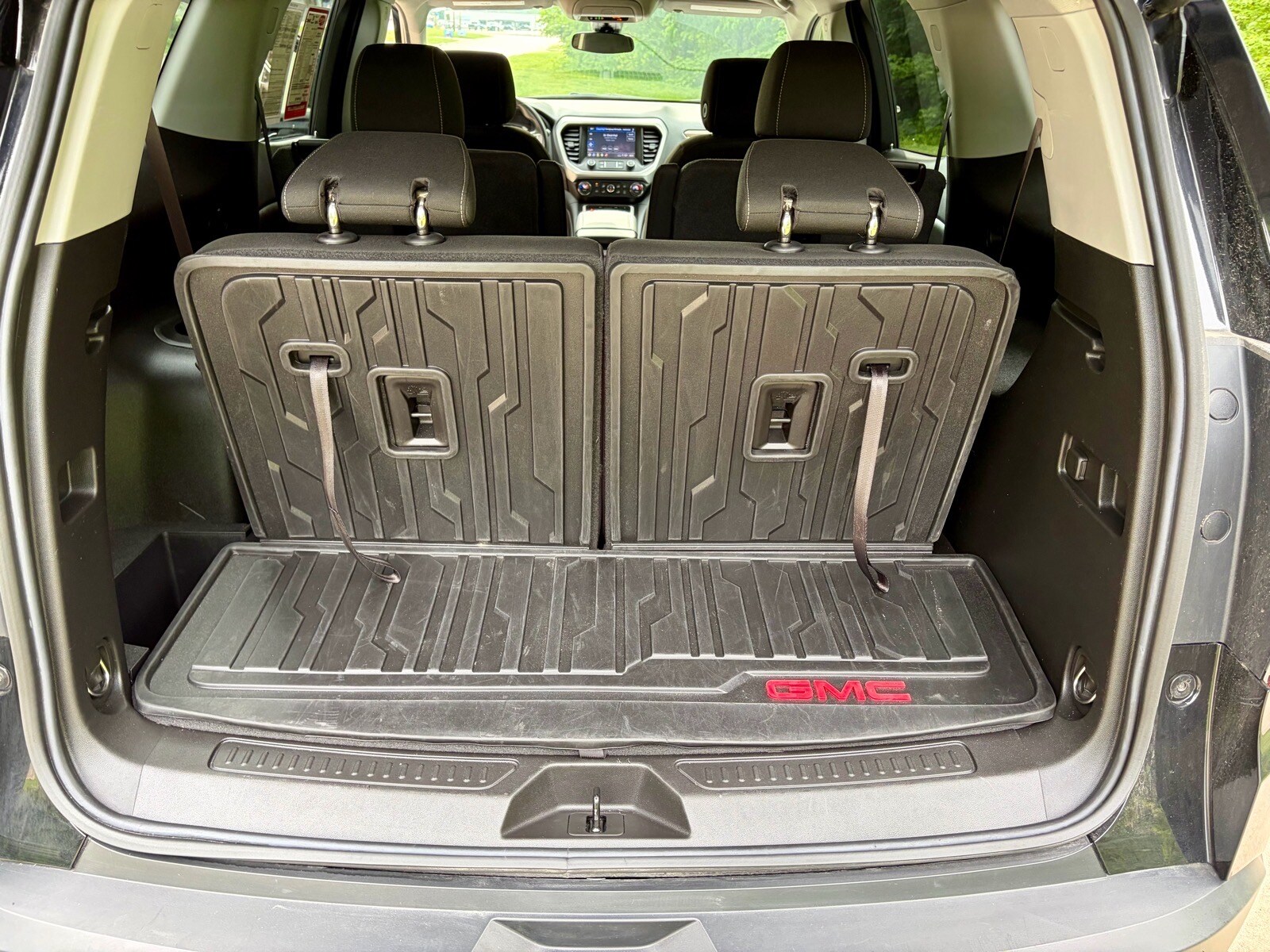 2023 GMC Acadia SLE - Photo 15