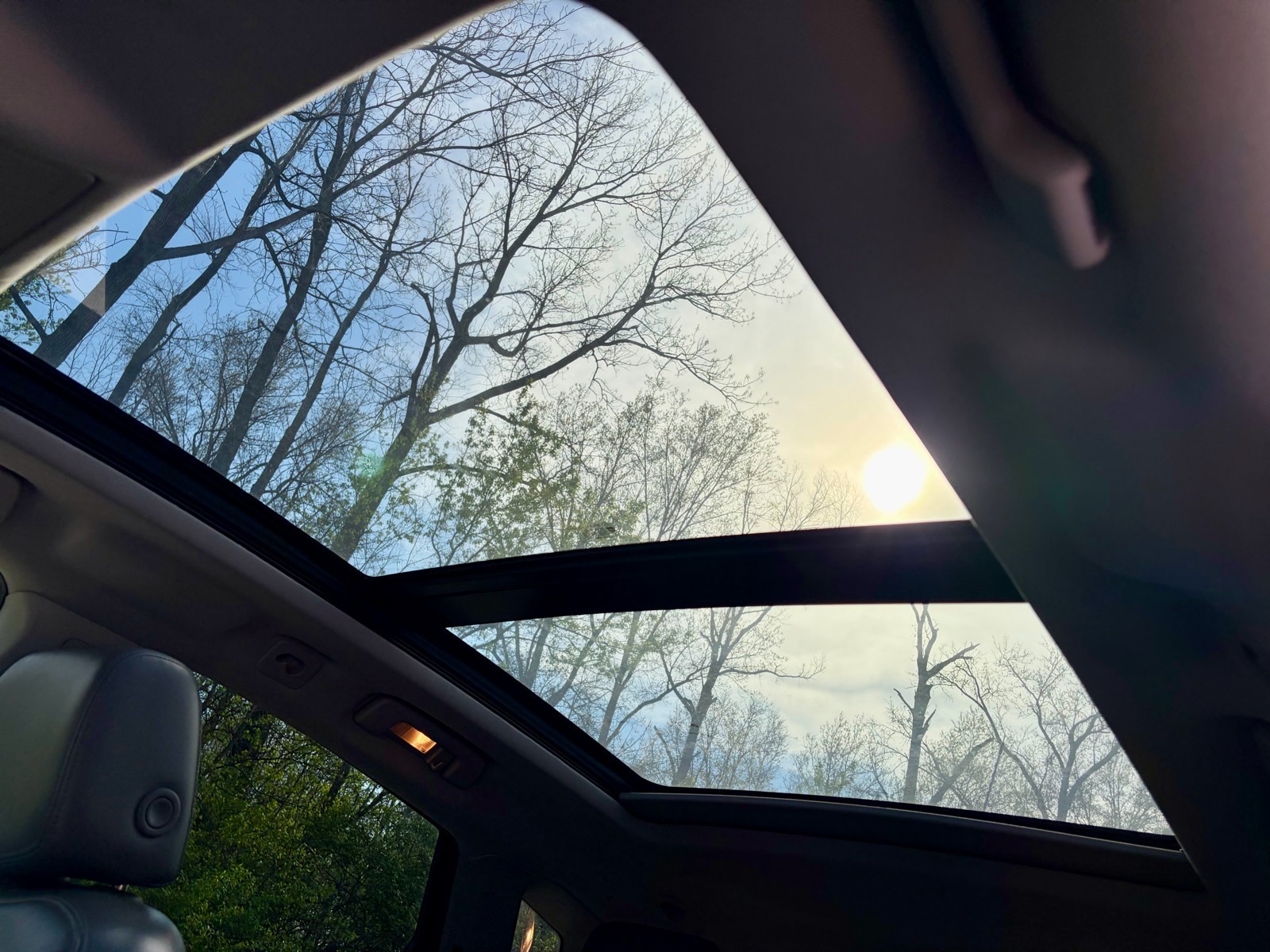 Used 2010 Cadillac SRX Luxury Collection with VIN 3GYFNAEY9AS645735 for sale in Salem, IL