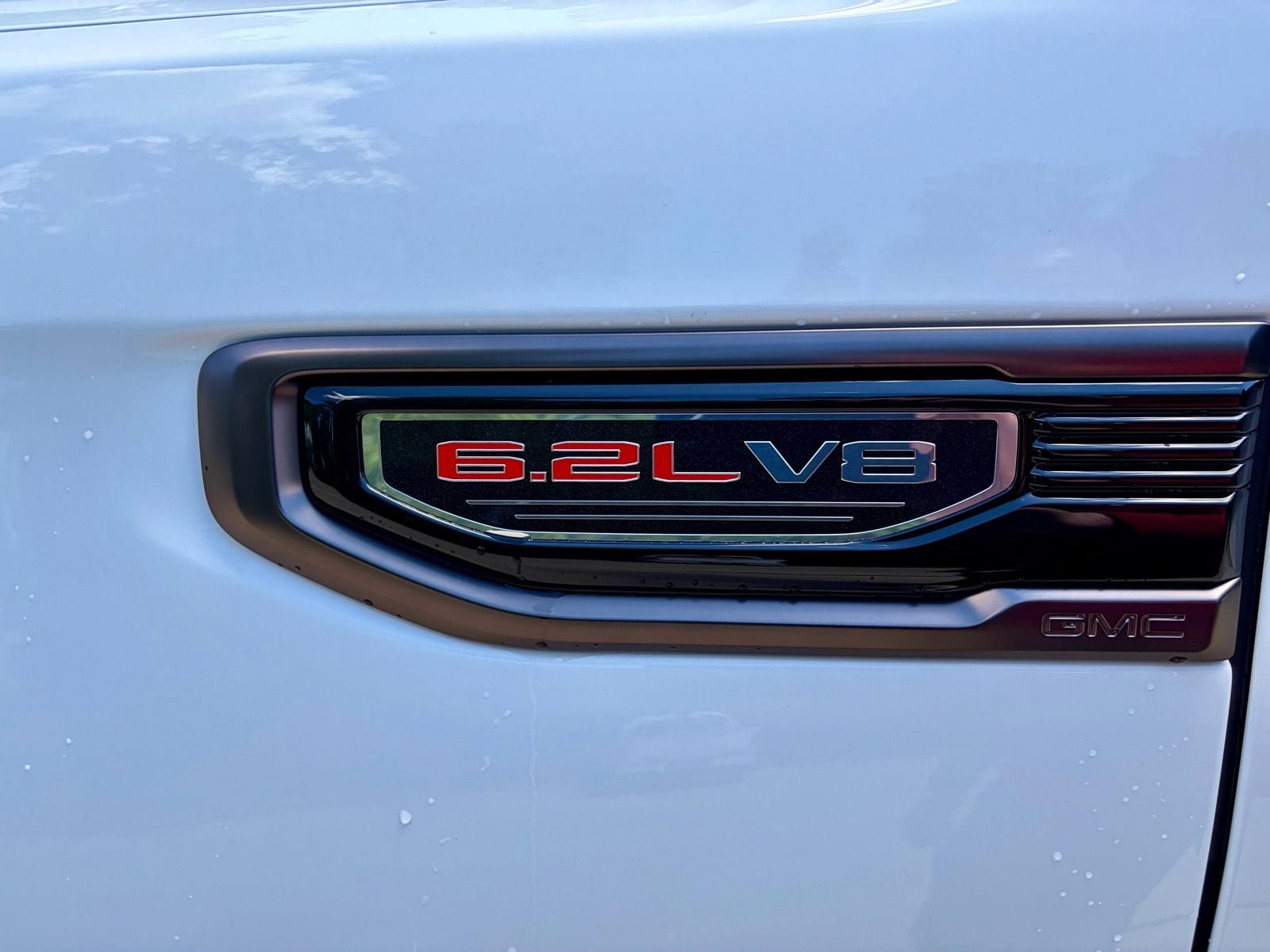 2026 GMC Sierra 1500 AT4X - Photo 16
