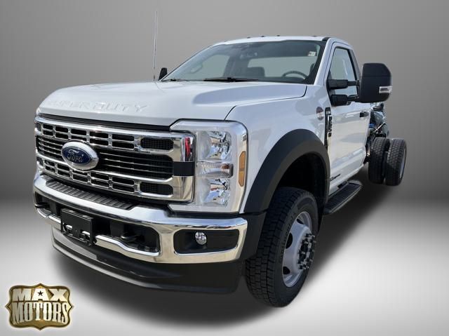 2024 Ford F-550 XL photo 3