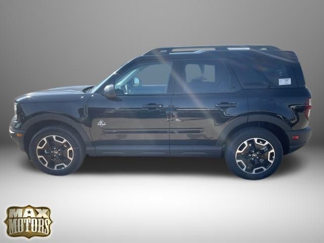 2024 Ford Bronco Sport Outer Banks photo 4