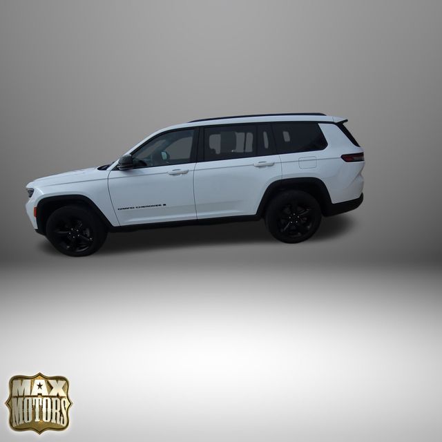 Used 2024 Jeep Grand Cherokee L Limited with VIN 1C4RJKBG1R8616458 for sale in Kansas City