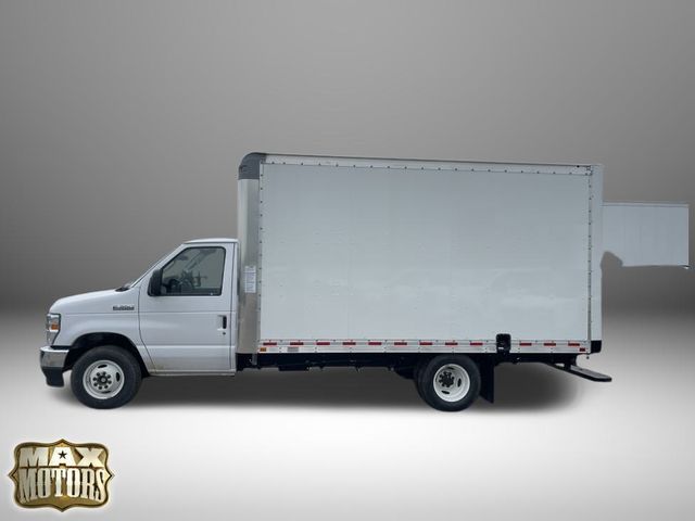 2024 Ford E-350 Base photo 4
