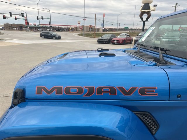 2023 Jeep Gladiator Mojave photo 4