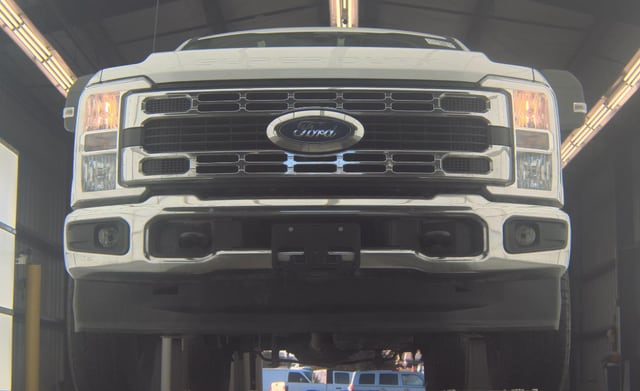 Used 2024 Ford F-250 Super Duty XLT with VIN 1FT7W2BT8REC73087 for sale in Kansas City