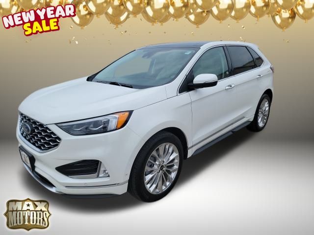2024 Ford Edge Titanium photo 3