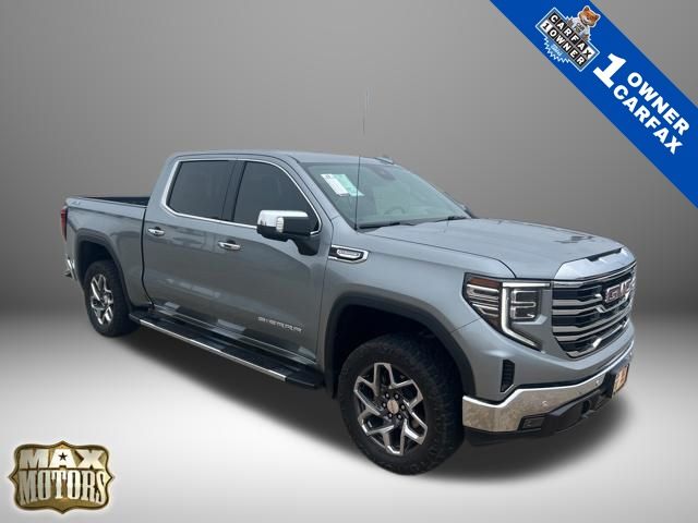 2024 GMC Sierra 4WD Crew Cab Short Box SLT's photo
