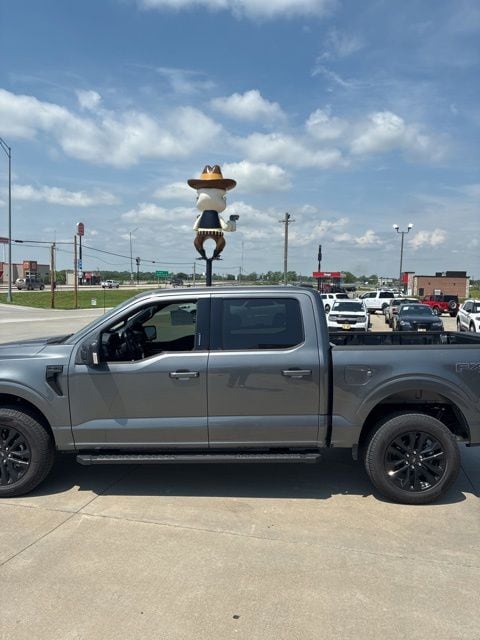 2026 Ford F-150 XLT - Photo 8