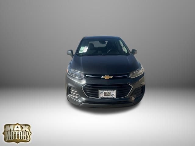 Used 2019 Chevrolet Trax LS with VIN 3GNCJKSB5KL174227 for sale in Kansas City