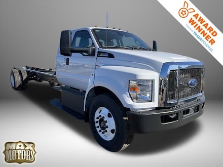 2024 Ford F-650 Gas Base Truck SuperCab