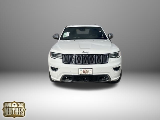 Used 2019 Jeep Grand Cherokee Overland with VIN 1C4RJFCT9KC611725 for sale in Kansas City